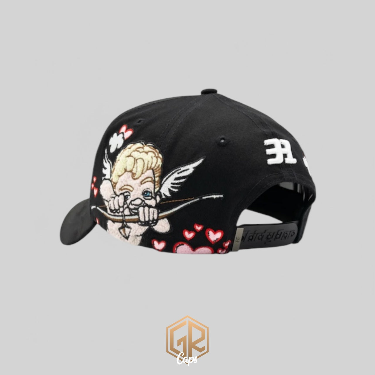 31 HATS LA CLOUDS IN LOVE