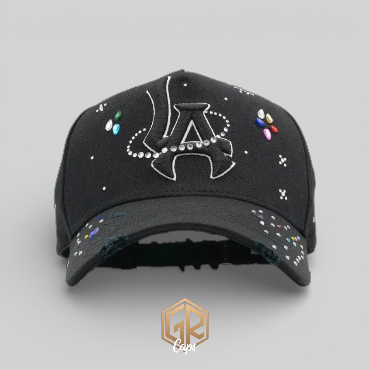31 Hats “MAGO UNIVERSE”